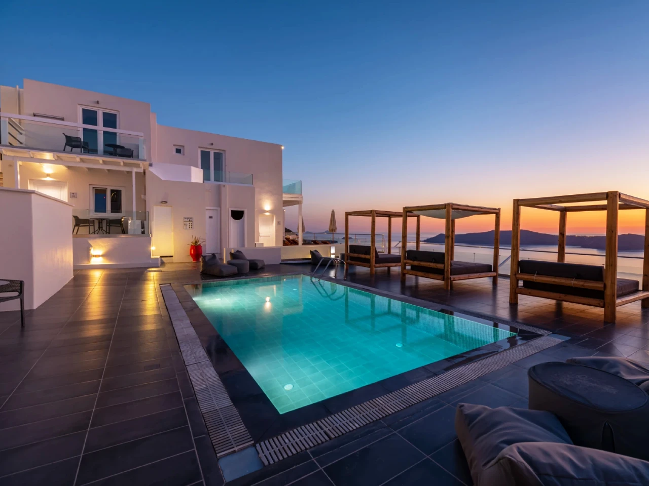 gizis cliffside suites santorini bloom travel